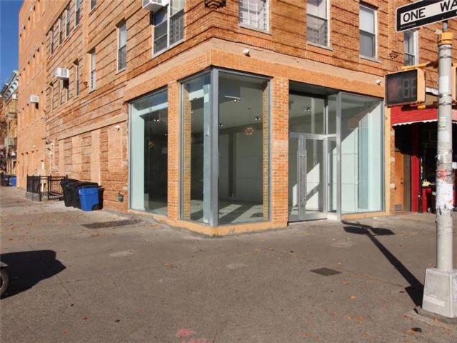 Studio,  0.00 BTH &nbsp;Store style home in Boro-park