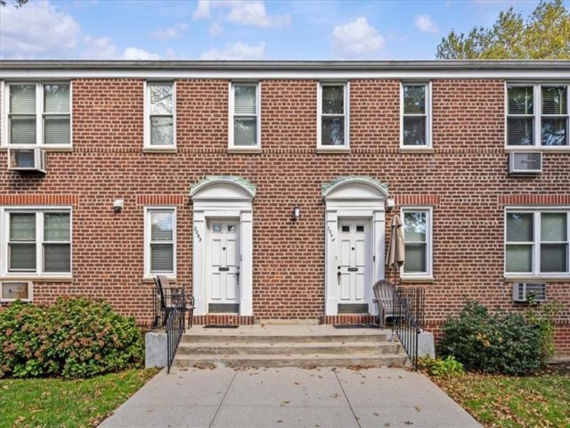  2 BR,  1.00 BTH &nbsp;Co-op style home in Old Mill Basin