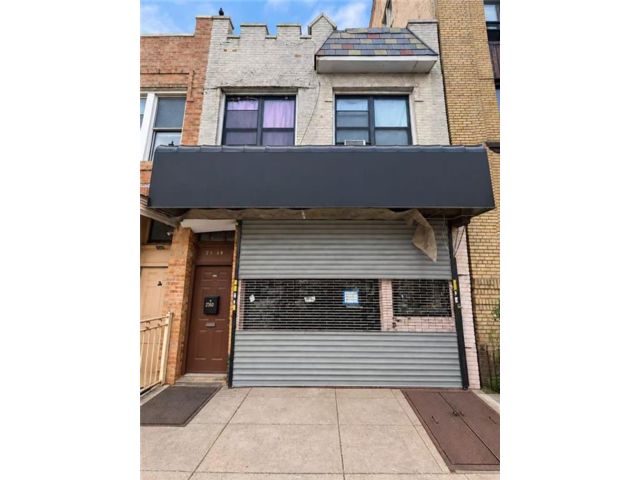 Studio,  0.00 BTH &nbsp;Store style home in Bensonhurst