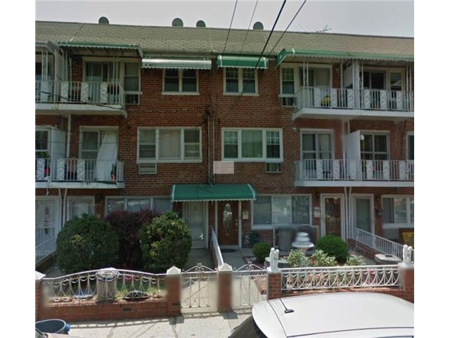 Studio,  0.00 BTH &nbsp;Multi-family style home in Old Mill Basin