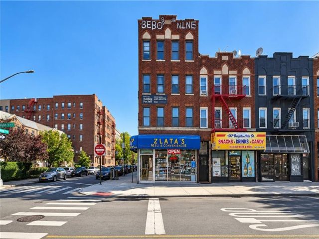 Studio,  0.00 BTH &nbsp;Mixed use style home in Brighton Beach