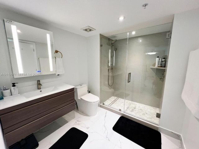  1 BR,  1.00 BTH &nbsp; style home in Miami