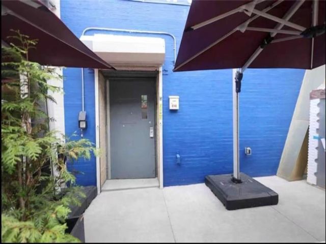 Studio,  0.00 BTH &nbsp;Store style home in Bensonhurst