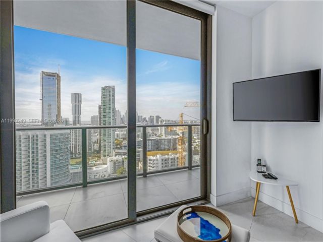  1 BR,  1.50 BTH &nbsp; style home in Miami