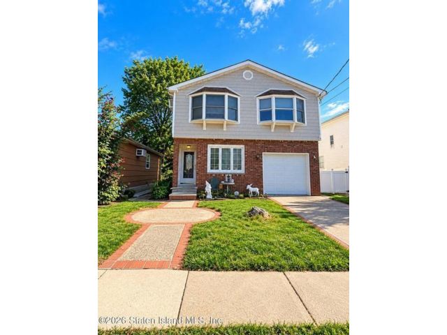 Studio,  0.00 BTH &nbsp;Multi-family style home in Pleasant Plains