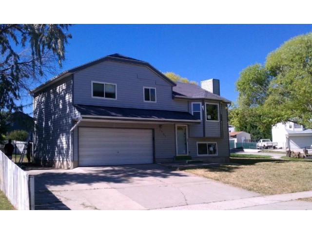  3 BR,  2.00 BTH &nbsp;2 story style home in Magna