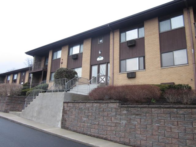 [Piermont Real Estate, listing number 6746538]