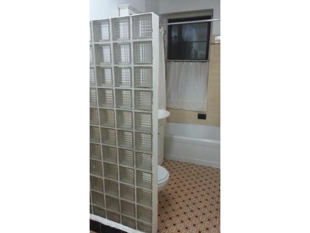 [PHOTO]