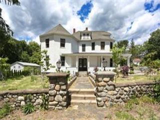[Pearl River Real Estate, listing number 6956913]