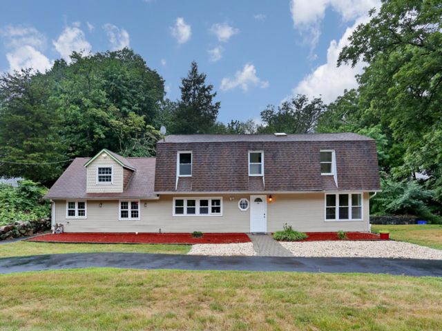 [Clarkstown Real Estate, listing number 7029958]