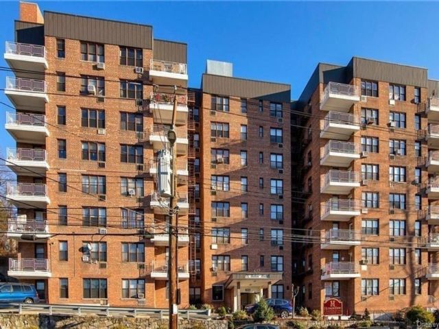  2 BR,  1.00 BTH &nbsp;Other style home in Yonkers