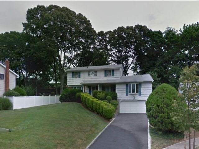 [East Norwich Real Estate, listing number 7119732]