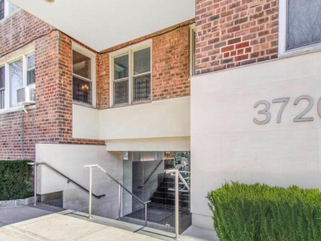 [Kingsbridge Real Estate, listing number 7126717]