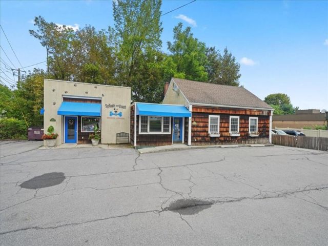 Studio,  0.00 BTH &nbsp;House style home in Monroe