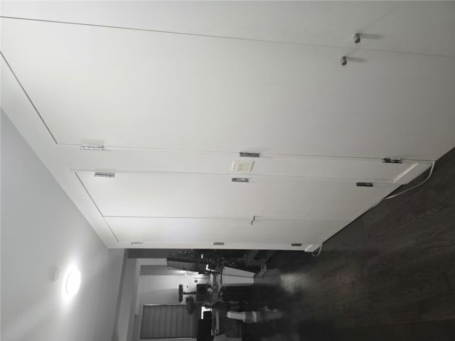 [PHOTO]