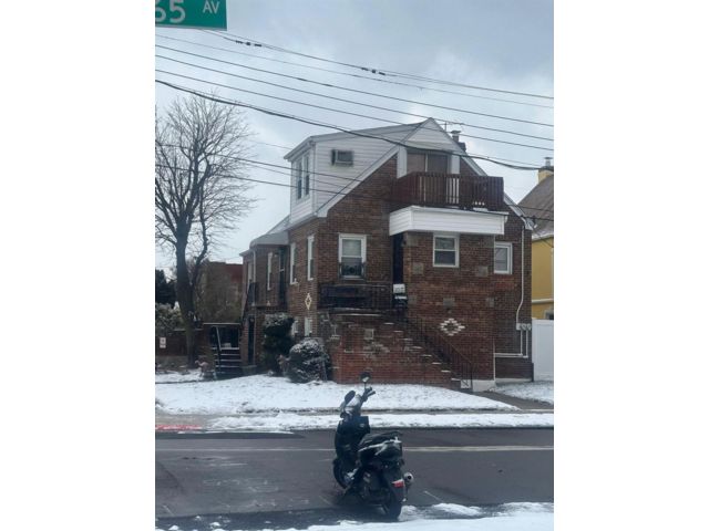 [Howard Beach Real Estate, listing number 7139823]
