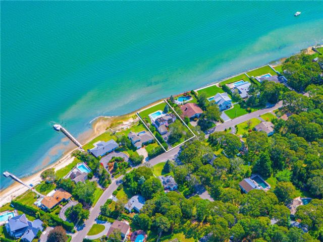  4 BR,  5.00 BTH &nbsp;A-frame style home in Hampton Bays