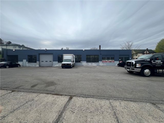 Studio,  0.00 BTH &nbsp;House style home in Poughkeepsie