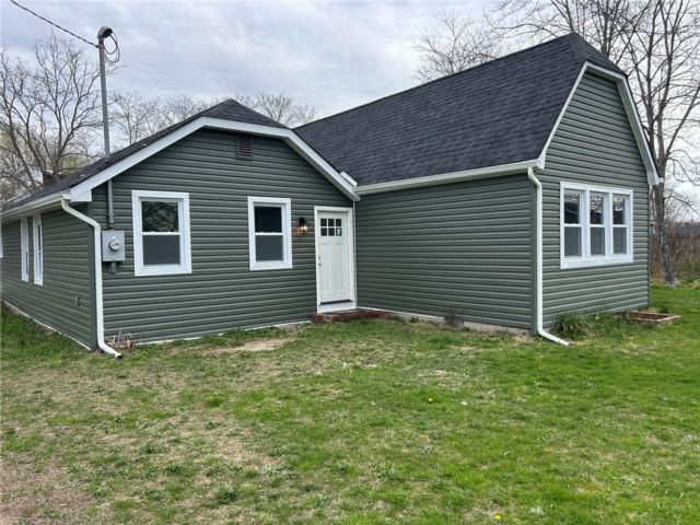  3 BR,  2.00 BTH &nbsp;Ranch style home in Brookhaven