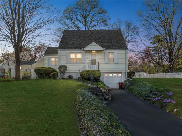  2 BR,  1.00 BTH &nbsp;Cape cod style home in Cortlandt Manor