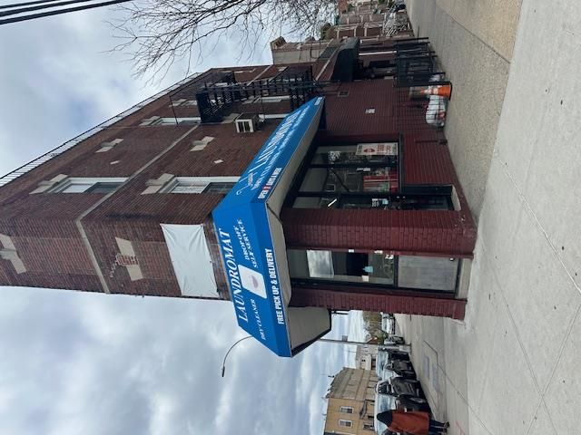 Studio,  0.00 BTH &nbsp;Mid rise style home in Astoria