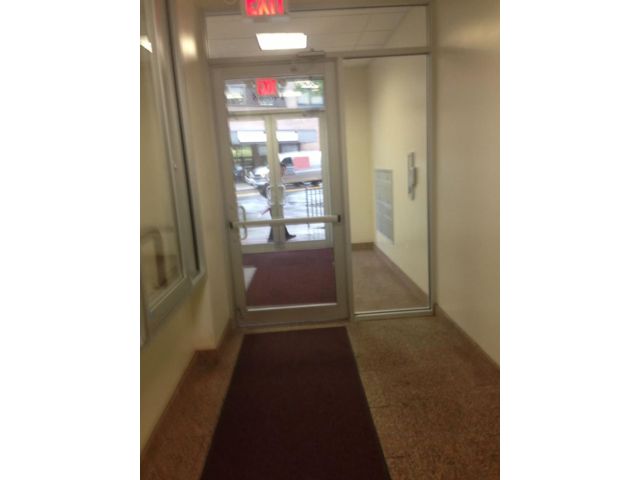 [PHOTO]