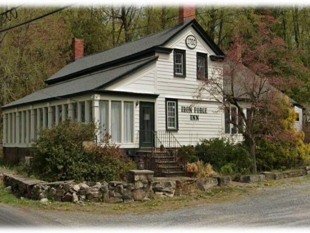 [Warwick Real Estate, listing number 7180755]