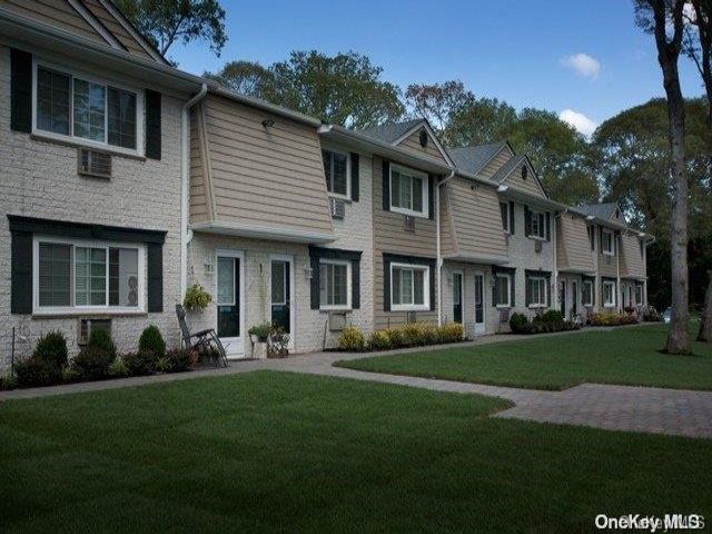 [Coram Real Estate, listing number 7182091]