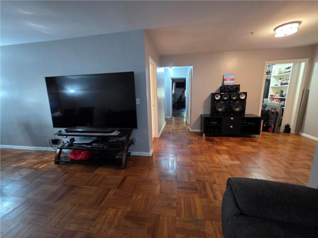 [Bronxville Real Estate, listing number 7184401]