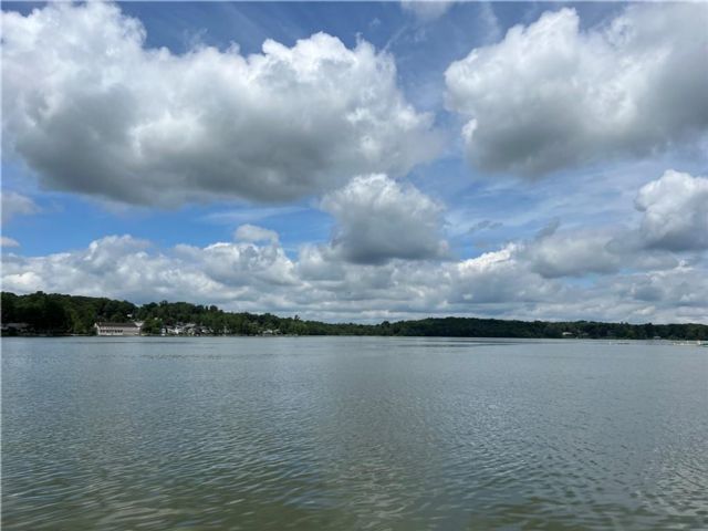  2 BR,  1.00 BTH &nbsp;Cottage style home in North Salem