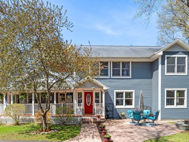  6 BR,  5.00 BTH &nbsp;Other style home in New Windsor