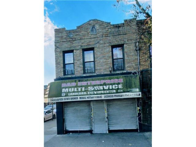  4 BR,  2.00 BTH &nbsp;House style home in East Flatbush