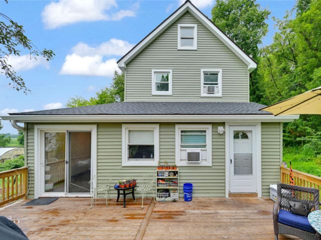  3 BR,  2.00 BTH &nbsp;Other style home in Pine Island