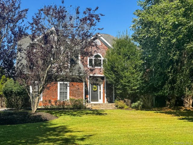 [East Moriches Real Estate, listing number 7194765]