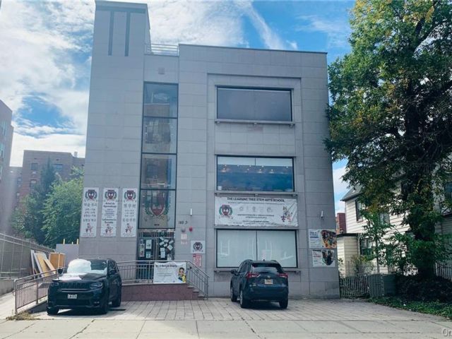 Studio,  0.00 BTH &nbsp;House style home in Flushing