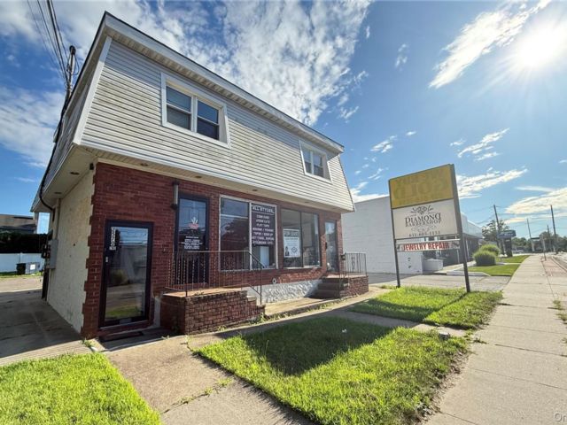 [Centereach Real Estate, listing number 7201340]