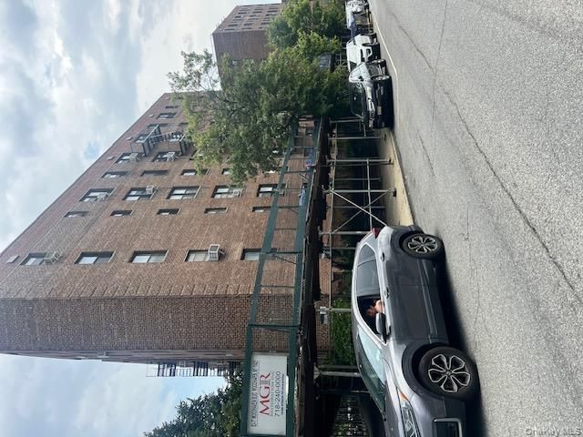 [Woodhaven Real Estate, listing number 7205272]