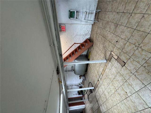[PHOTO]