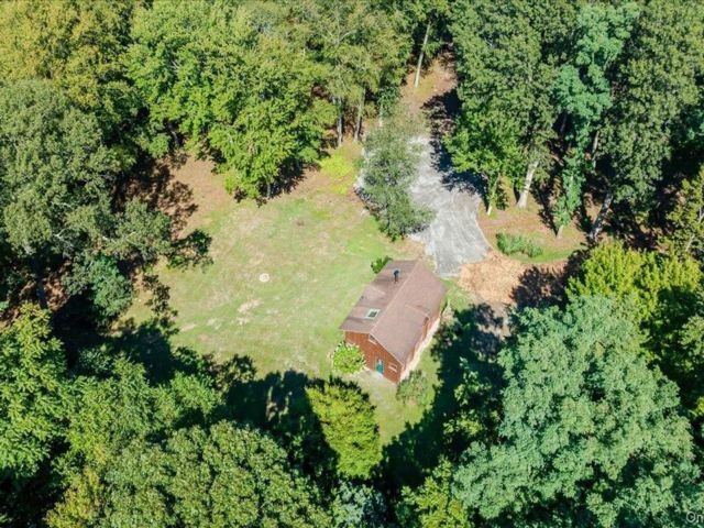 Lot <b>Size:</b>  &nbsp;House style home in Oyster Bay Cove