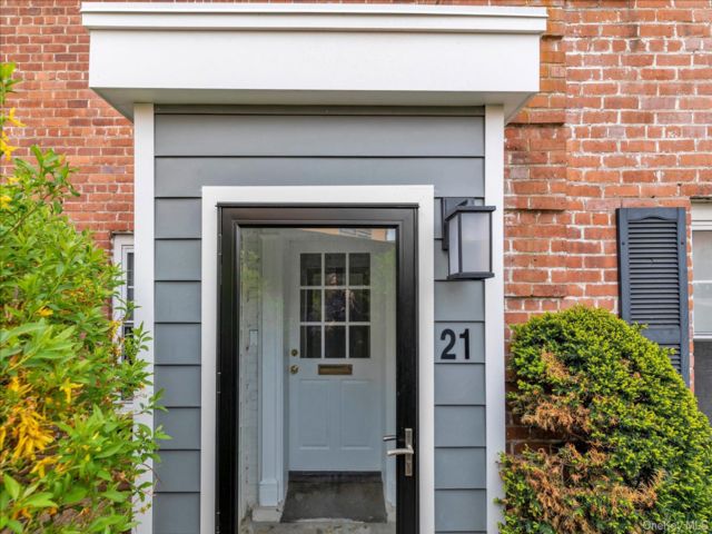 Studio,  0.00 BTH &nbsp;House style home in Rockville Centre