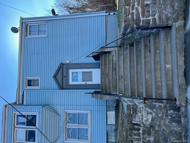  1 BR,  1.00 BTH &nbsp;Colonial style home in Yonkers