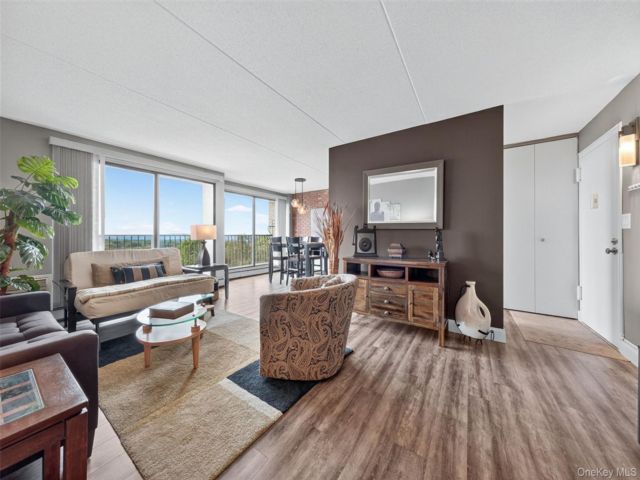 [Peekskill Real Estate, listing number 7211987]