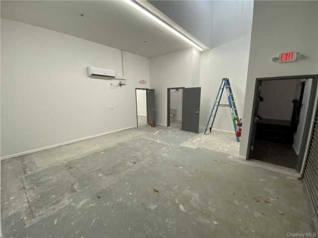 [Hillburn Real Estate, listing number 7212357]