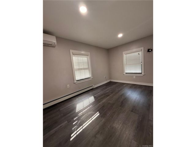 [Springfield Gardens Real Estate, listing number 7213452]