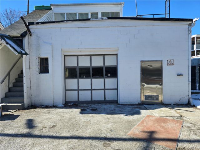 Studio,  0.00 BTH &nbsp;House style home in Poughkeepsie