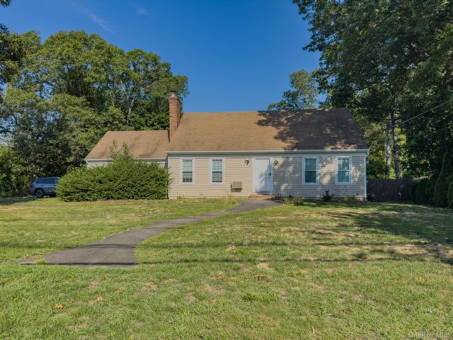 [Miller Place Real Estate, listing number 7214232]