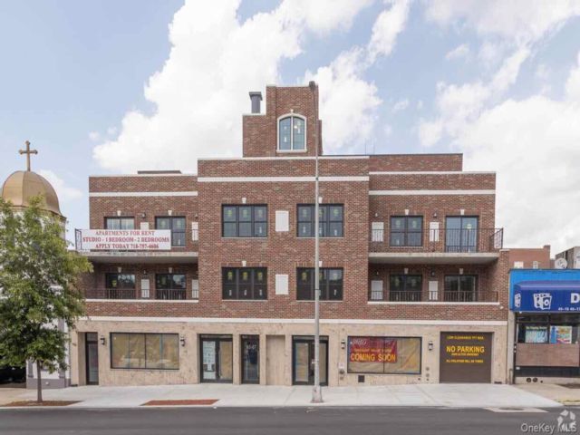 Studio,  0.00 BTH &nbsp;House style home in Woodside