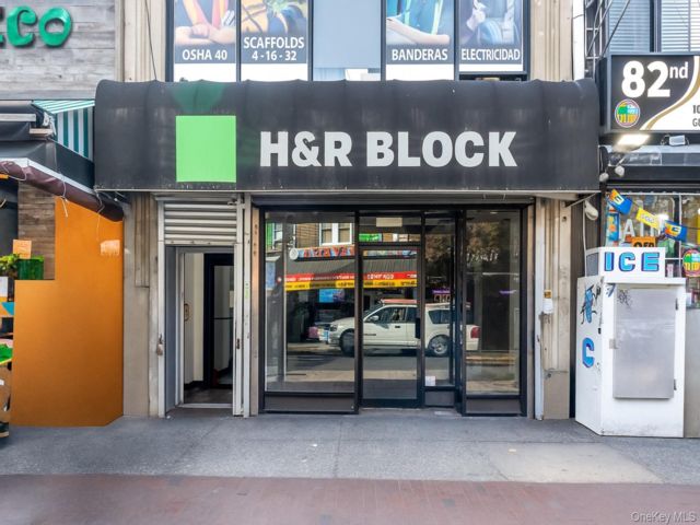 Studio,  0.00 BTH &nbsp;House style home in Elmhurst