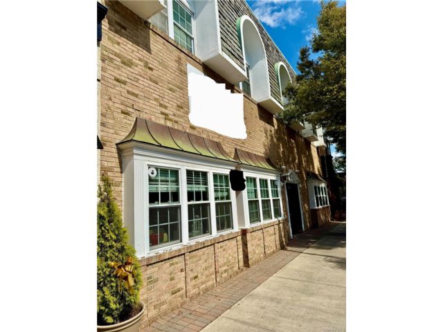 Studio,  0.00 BTH &nbsp;House style home in Rockville Centre