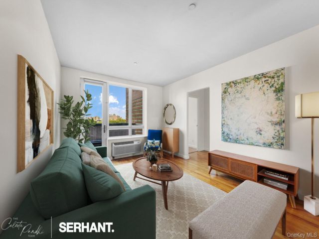  2 BR,  2.00 BTH &nbsp;Condo style home in New York (manhattan)